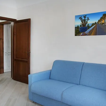 Апартаменты Casa Lucia Санто-Стефано-ди-Камастра