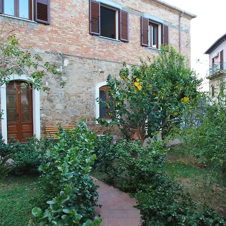 Апартаменты Casa Lucia *